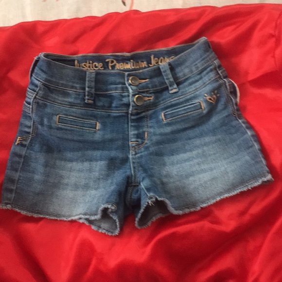 🇺🇸(Justice & Abercrombie) Lot of three shorts - Picture 4 of 4